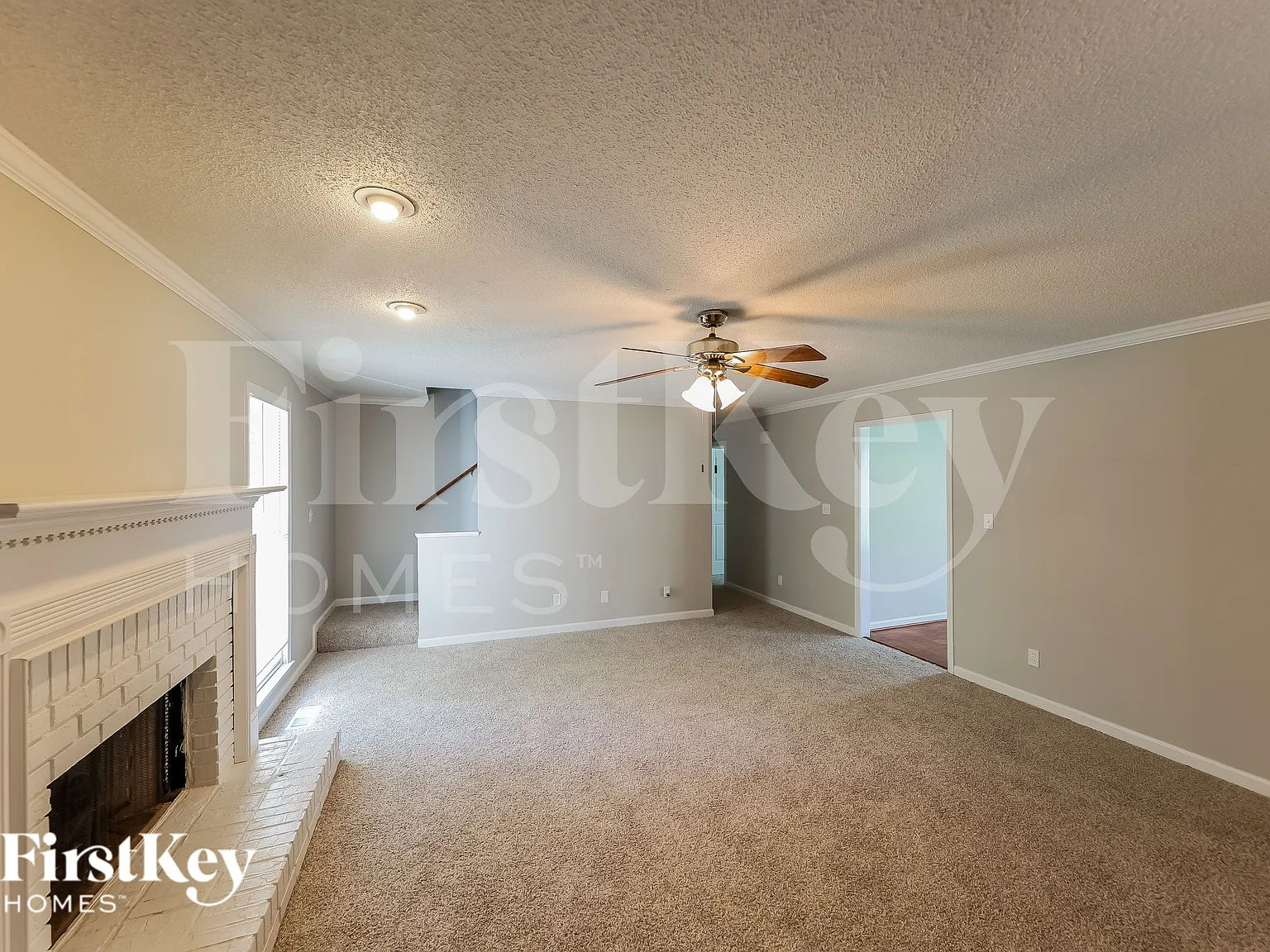 4 bed, 3.0 bath, 2561 sqft, $2,540 — Photo 4