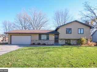 1575 27th Ave NW, New Brighton, MN 55112
