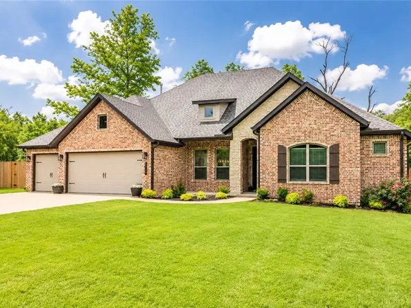 5219 Joe Ln, Rogers, AR 72756