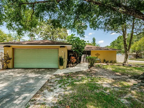 17532 Brandywine Dr, Lutz, FL 33549