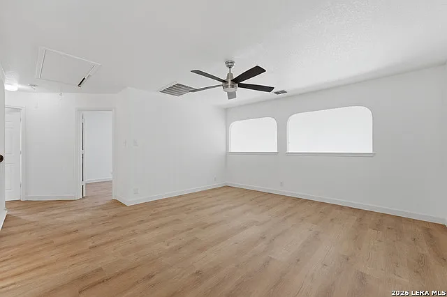 2429 Angelina Dr — Photo 22