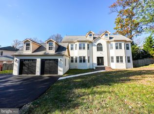 6400 Greenleaf St, Springfield, VA 22150