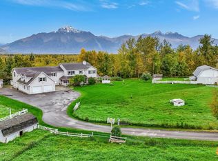 1651 N Terrilou Ct, Palmer, AK 99645