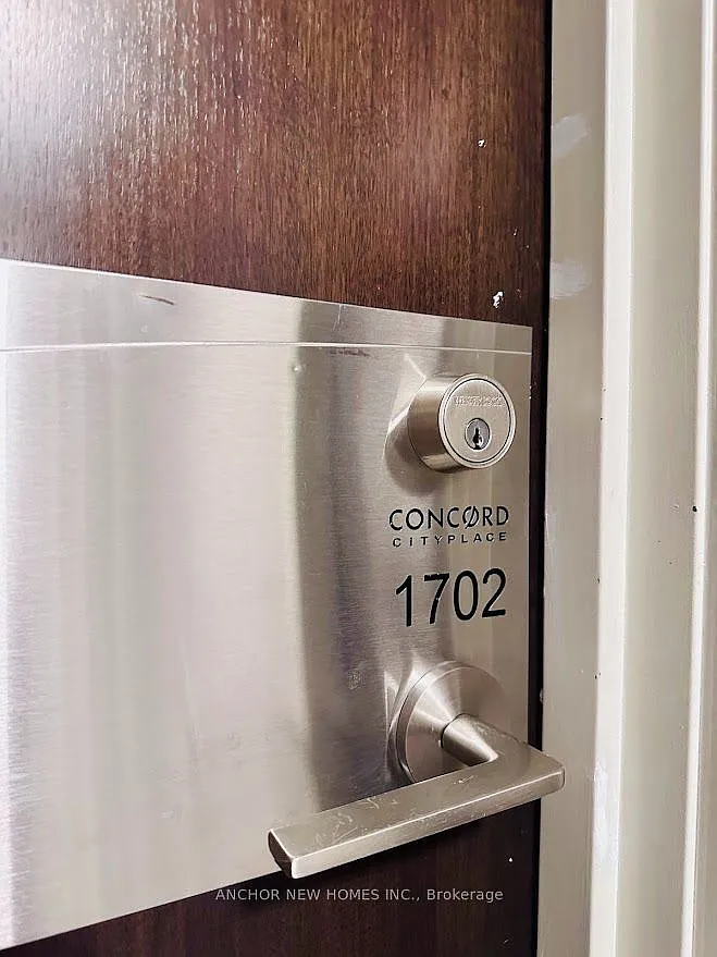 1 bed, $2,080 — Photo 3
