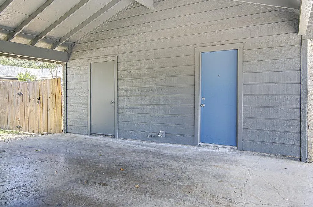 2 bed, 1.0 bath, 1790 sqft, $1,395 — Photo 3