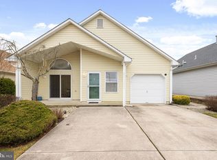 51 Highland Dr, Manahawkin, NJ 08050