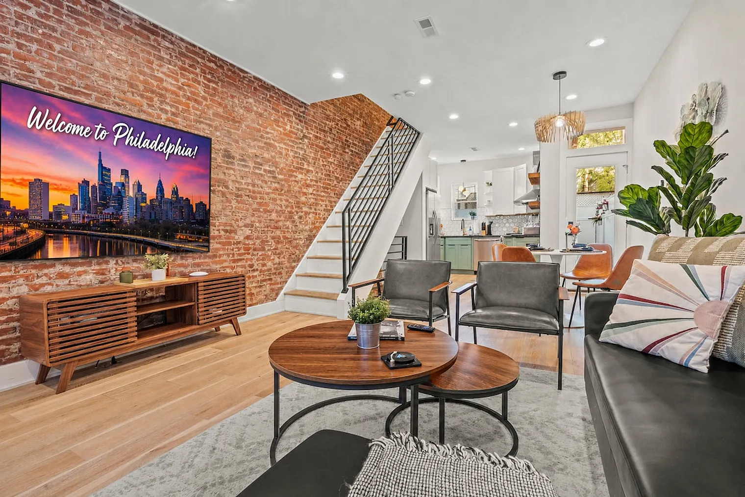 2 bed, 1.5 bath, $6,917 — Photo 1