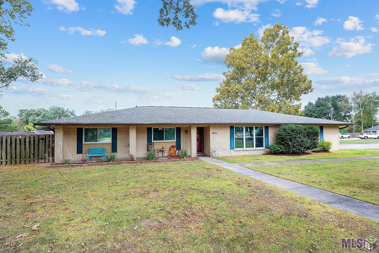 5525 Fennwood Dr, Zachary, LA 70791 Zillow