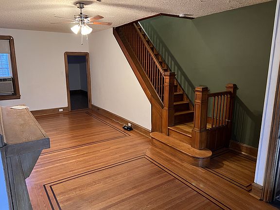 4th image of 1931 E Wensley St