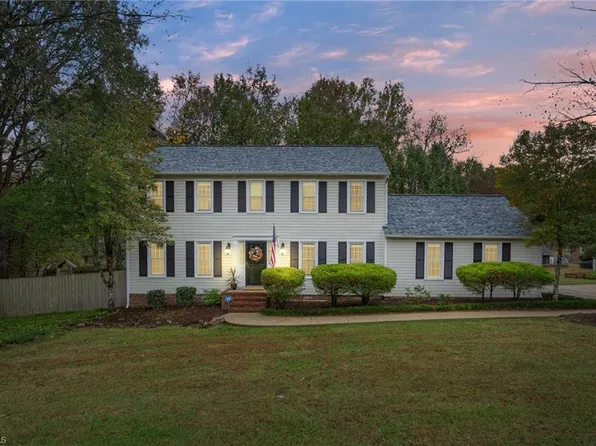 2256 W Front St, Burlington, NC 27215