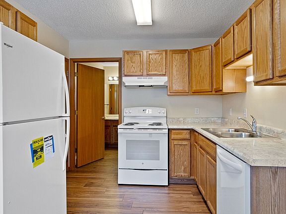 4th image of 2216 11th Ave E #4