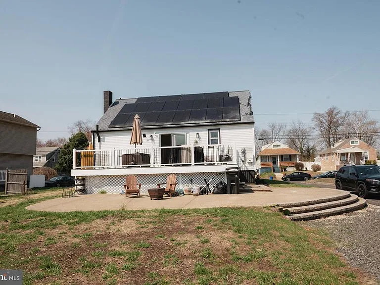 70 Sartori Ave — Photo 48