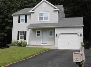 22 Red Rock Rd, Troy, NY 12182