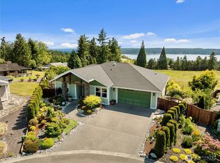 70 Ida Ct, Sequim, WA 98382