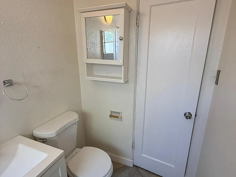 41 E Woodward Dr #FRONT — Photo 12