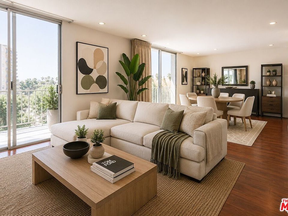1st image of 100 S Doheny Dr APT 711