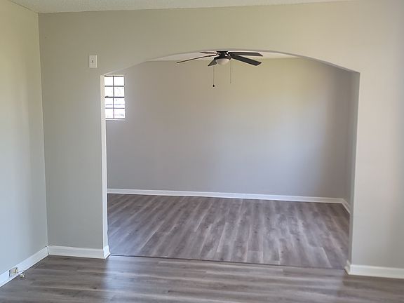 2nd image of 2551 Andorra Dr