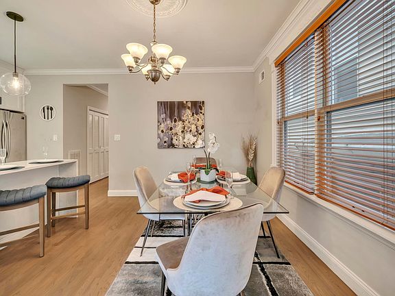 5th image of 214 Sherman Ave #1
