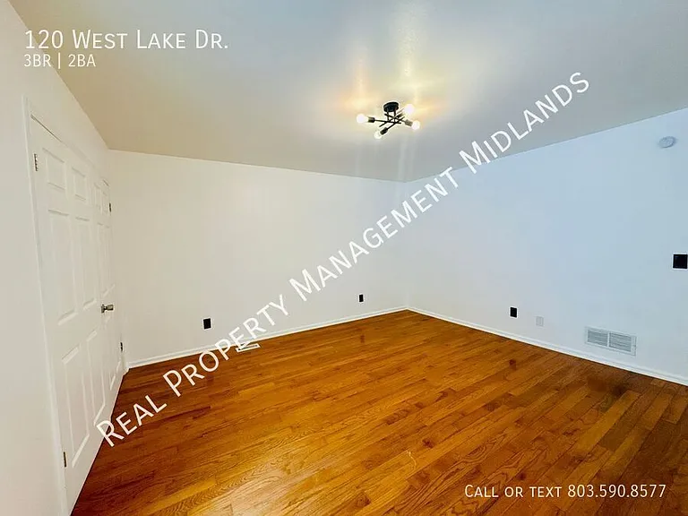 120 W Lake Dr — Photo 11