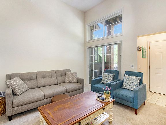 5th image of 3078 Barclay Way