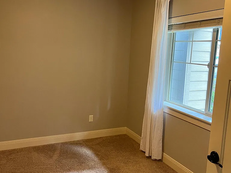 14260 SW Compass Dr — Photo 8