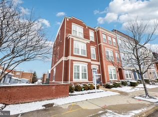 8956 Center St, Manassas, VA 20110