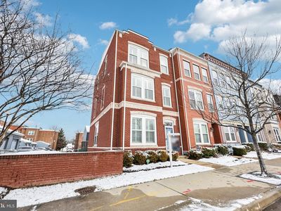 8956 Center St, Manassas, VA, 20110