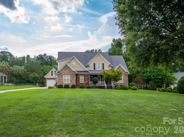 1927 Windmere Dr, Monroe, NC 28110