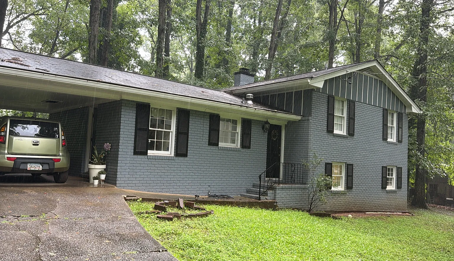 3 bed, 1712 sqft, $2,200 — Photo 3