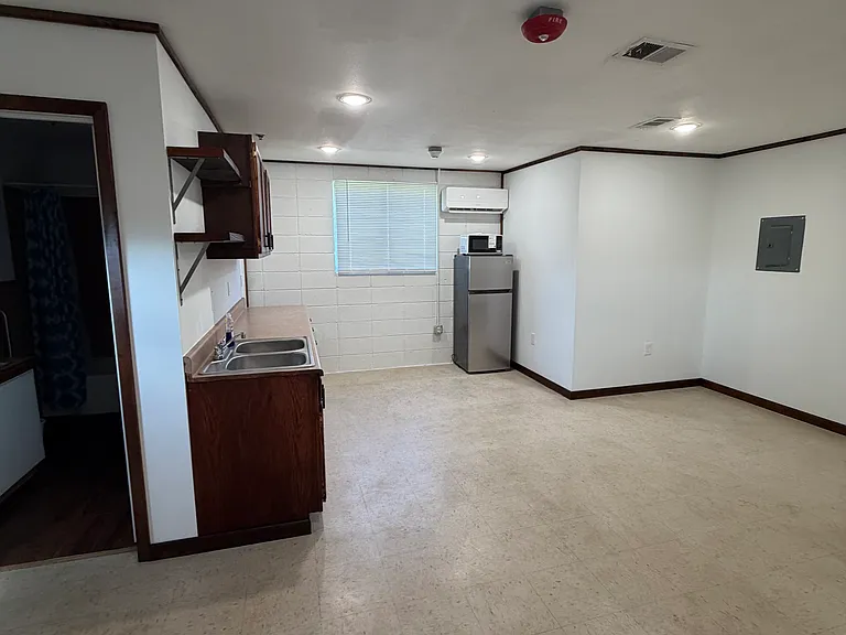 1355 E Main St #39 — Photo 3