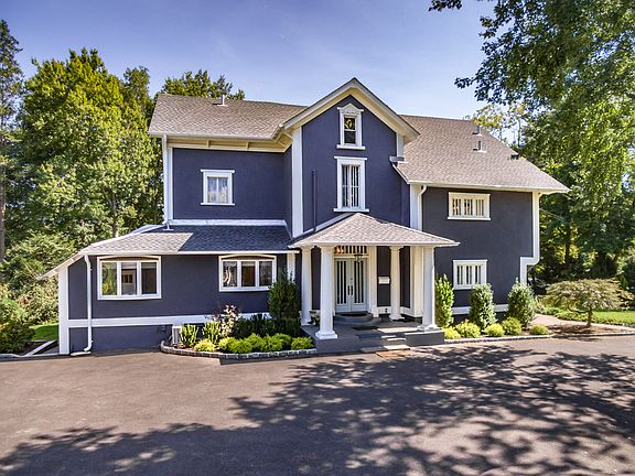 5th image of 414 Orienta Ave