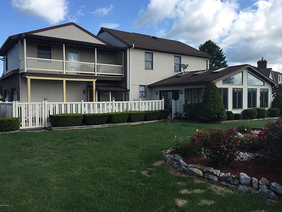 5th image of 503 Hilltop Ln