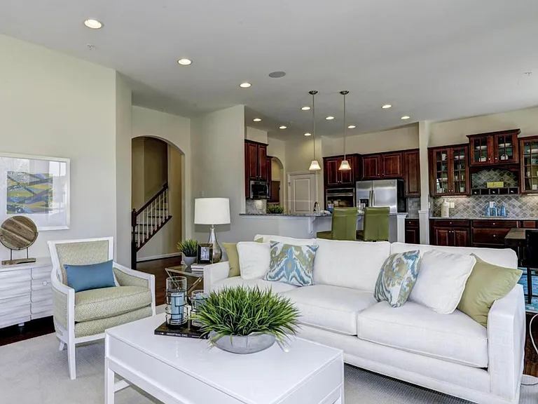 7567 Arundel Woods Dr — Photo 62
