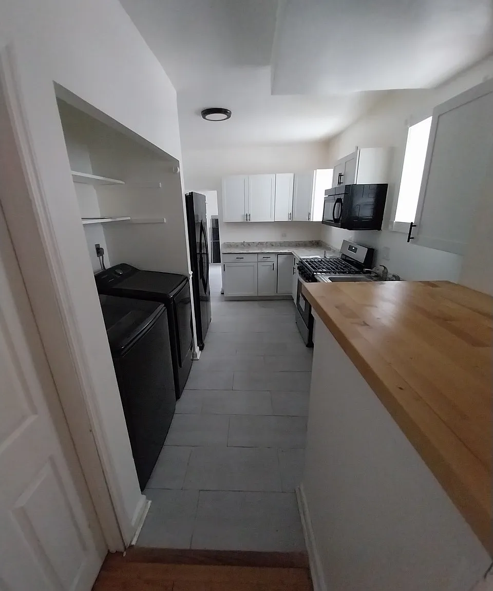 3 bed, 1250 sqft, $1,650 — Photo 4