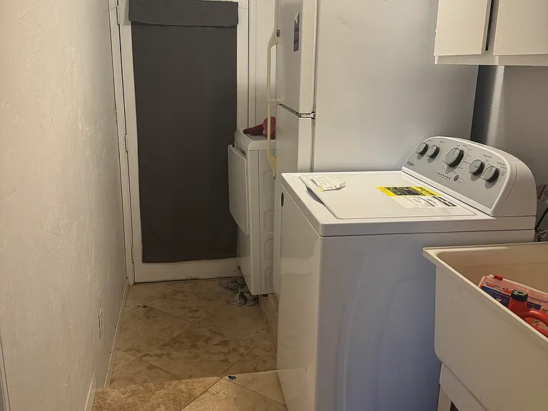 5230 Tipton St — Photo 9