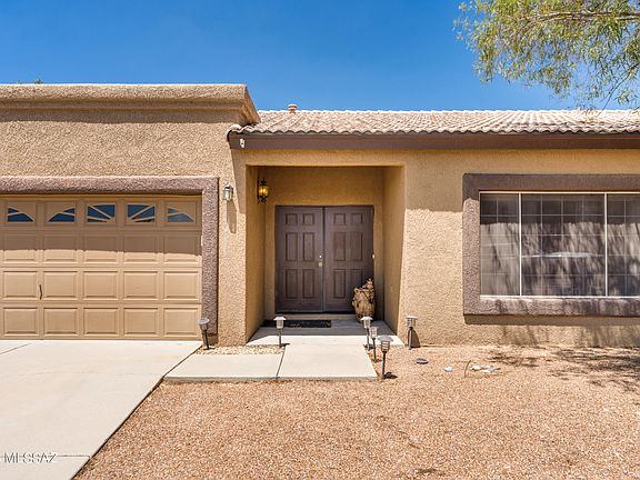 3rd image of 8633 E Olinga Ct
