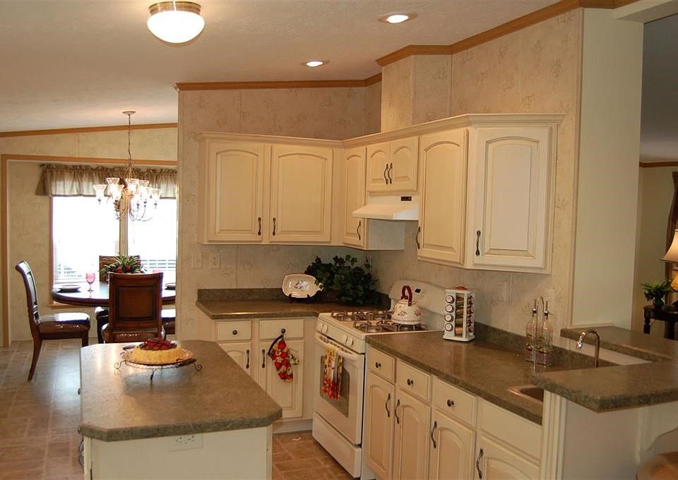 2nd image of 1 Dumonts Avenue