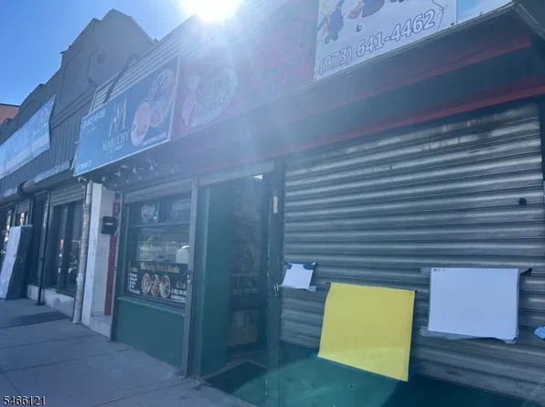 71 Market St #-, Passaic City, NJ 07055