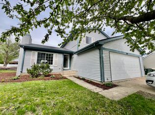 2S605 Continental Dr, Warrenville, IL 60555
