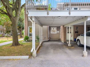 65 Glamis Rd #74, Cambridge, ON N1R6W4