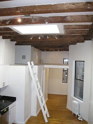 Rented by Tower Brokerage | media 11