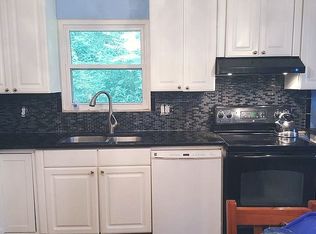 2522 Bench Rd, Charleston, WV 25311