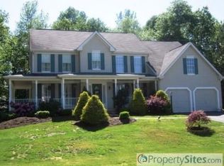 6 Bar Dr, Newark, DE 19702