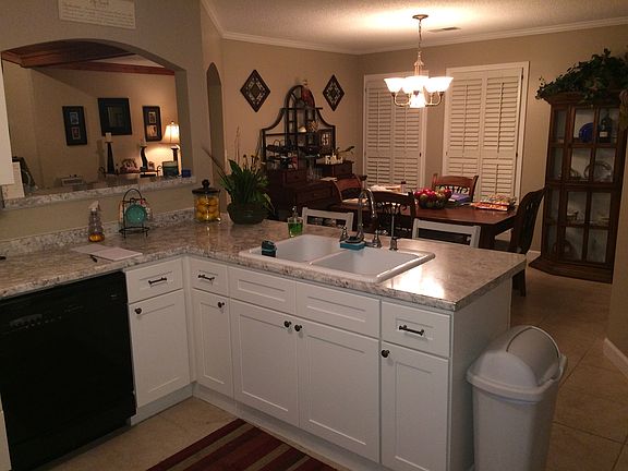 3rd image of 258 Country Club Dr
