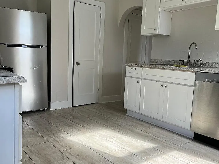 4146 Lehigh Dr — Photo 4
