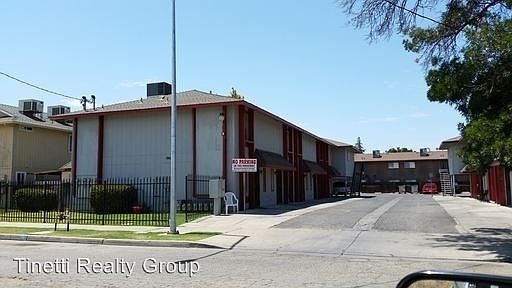 2nd image of 1961 Kelly Ave APT 1