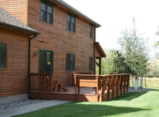 225 Two Bear Way, Gallatin Gateway, MT 59730