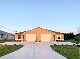 2830 SW 7th Pl, Cape Coral, FL 33914