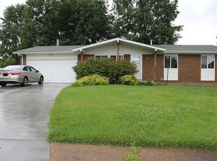 1666 Ryall Ct, Florissant, MO