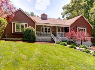 243 Mendon St, Upton, MA 01568